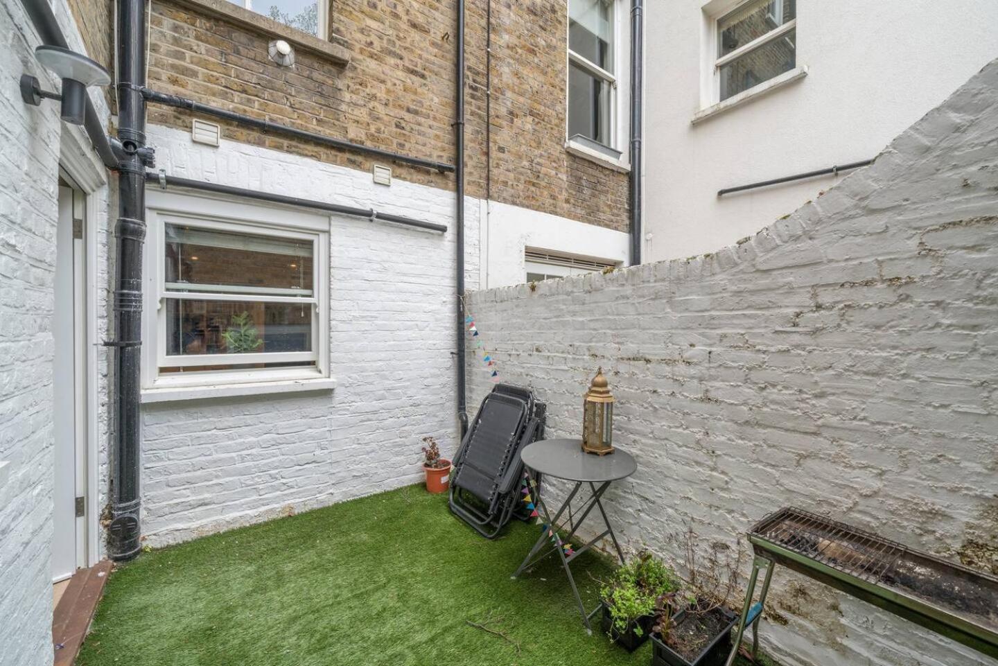 Niru Experience Stunning Duplex Appartamento Londra
